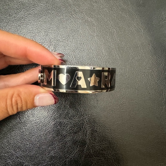 Marc By Marc Jacobs ‘Mini Charms’ Icon Hinged Bracelet - Picture 2 of 5